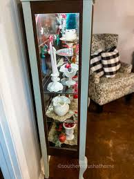 easy china cabinet display using