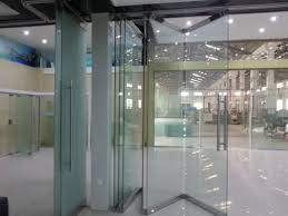 Movable Frameless Glass Wall For