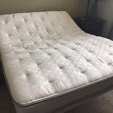 The foam comfort pad located underneath your mattress cover provides the majority of padding for your sleep number® bed. Best Queen C2 Sleep Number Bed For Sale In Four Corners Florida For 2021