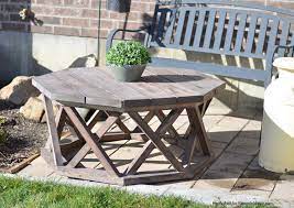 Build An Outdoor Octagon Coffee Table