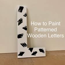 how to paint patterned wooden letters