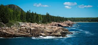 when is the best time to visit maine