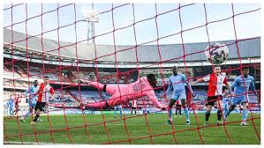🎮 welcome to the official instagram account of feyenoord esports. El Psv Cae Ante El Feyenoord Mientras El Ajax Golea Al Az Y Se Aleja En El Liderato Marca Com