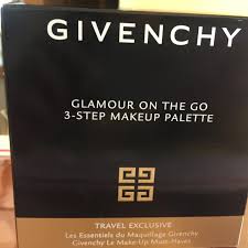 givenchy palette on the go with three