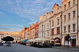 Su capital y mayor ciudad es praga. Pardubice La Pequena Joya De La Bohemia Del Este Checa
