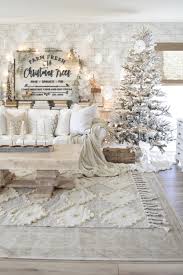 decorate your living room for christmas