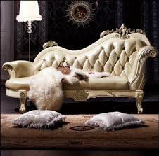 retro style royal look leather chaise