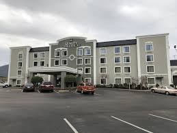 Our hotel is located next to the lucky lil's casino as well as near the daly mansion. Quality Inn Suites Chattanooga Tennessee Us Reservations Com