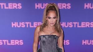 Inspired by the viral new york magazine article, hustlers follows a crew of savvy former strip club employees who band together to turn the tables on their wall street you can use it to streaming on your tv. Jennifer Lopez Sticks By Hustlers Co Star Constance Wu I Love Her