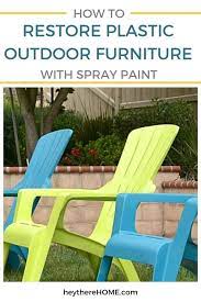 see how i painted plastic outdoor chairs