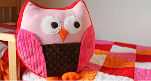 how to make a snuggly owl pillow weallsew
