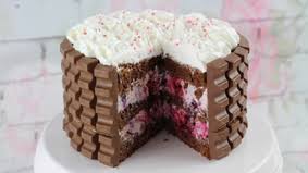 Jetzt ausprobieren mit ♥ chefkoch.de ♥. Kinder Schokolade Torte Candy Cake More