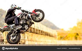wheeling motorcycle wallpaper