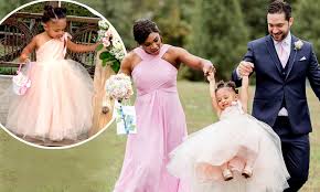 Augusta statz ·november 21, 2017. Serena Williams Shares Photo Of 2 Year Old Daughter Alexis As A Flower Girl At Family Wedding Daily Mail Online