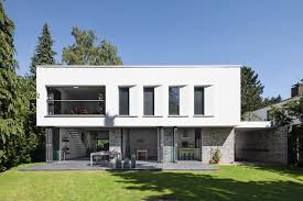 It is creative and sustainable solution for everyone eager to live with nature. 10 Moderne Und Atemberaubend Schone Villen Zum Traumen Homify
