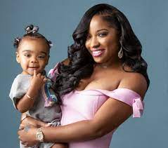 Wright welcomed her daughter into the world in february 2018 with her companion robert rushing. 30 Toya And Reign Ideas Toya Wright Reign Mommy Daughter