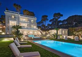 cap d antibes luxury villas holiday