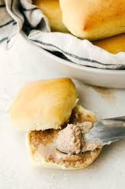 copycat texas roadhouse rolls and