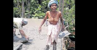 90 year old woman labourer