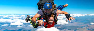 Like many other activities in the uk, the minimum age for skydiving is based upon the mental or cognitive capacity to assess the amount of risk involved in. How Old Do You Have To Be To Skydive In Australia Skydive Ramblers