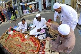 نشاط تجارة المساويك في رمضان Images?q=tbn:ANd9GcRAiPRukJ2Z-oVMRb_v_eLsiy3mn1HXLwu3PV-UM0UWsEgD9yGb