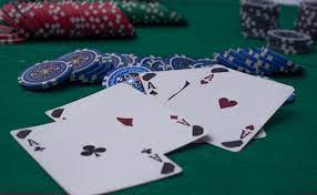 The Key Differences Between Live and Online Poker - Borgata Blog | Borgata  Hotel Casino & Spa