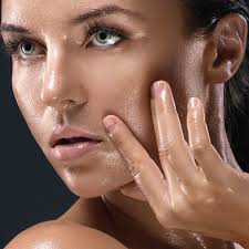 5 common causes for oily skin