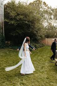 How To Plan A Small Backyard Wedding At