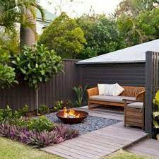 30 Beautiful Small Garden Design For