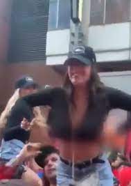 Montreal Canadiens fan flashes boobs to celebrate Canadiens' comeback  victory ⋆ Terez Owens : #1 Sports Gossip Blog in the World