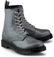Martens items at up to 70% off retail prices. Dr Martens Schnur Boots 1460 Pascal Silber Gortz 48581102