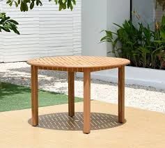 Chambly Eucalyptus Round Outdoor Dining