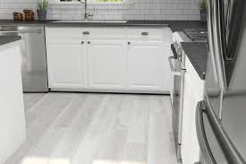 Cali Vinyl Pro White Aspen Bamboo