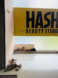 hash beauty studio in thoppumpady