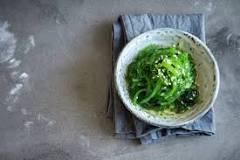 What are the side effects of eating seaweed?
