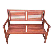 Пейка (или още скамейка) е вид мебел, приспособление за сядане на няколко души, традиционно изработвана от дърво и представляваща дървен плот върху подпори. Gradinska Pejka Sgvaema Ktn 650822