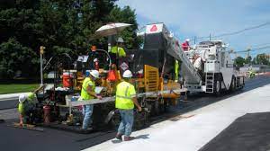 How to Choose the Right Commercial Paving Contractor