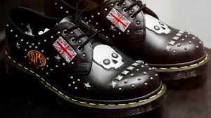 Made exclusively for supreme® and offered in three colour ways. Dr Martens 3 Billion Ipo Symbolizes Uk S Past And Its Future Quartz