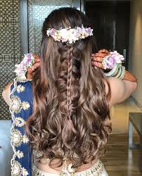 indian wedding trends with curly hairstyles