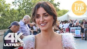 Penelope cruz avoids gluten, dairy, and sugar and focuses primarily on the protein. Penelope Cruz On Pain Glory Interview At Premiere In London Youtube