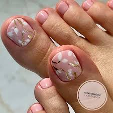 71 toe nail designs to keep up with trends