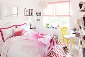 Here are some inspirational ideas, photos of themed rooms for teenage girls, designs youth bedroom fully set in futuristic experience or tinged. 49 Modern Teen Girl Bedrooms That Wow Digsdigs