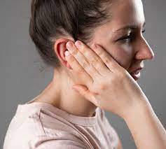 13 Causes of Earaches in Adults