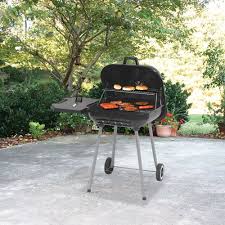 Take outdoor cooking to the next level with a grill from lowe's when it comes to great grilling, lowe's has the products and accessories you need for savory success. Backyards Perfect For A Backyard Grill Yonohomedesign Com In 2020 Backyard Grilling Charcoal Grill Grilling