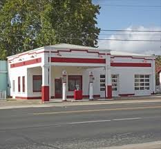 mobil gas station smithville tx