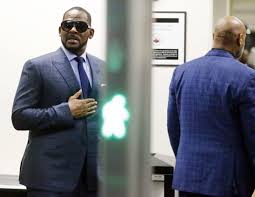 Kelly attacked by fellow inmate in his illinois jail cell, his attorneys say kelly's attorneys claim the video shows the attacker roamed a great distance within the mcc before carrying out that. R Kelly Back In Jail For Not Paying 122 000 In Child Support After Controversial Gayle King Cbs Interview