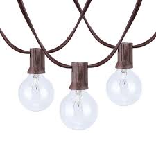 Better Homes Gardens 18 7 Feet 20 Count G40 Clear Glass Globe Bulbs Brown Wire String Lights For Outdoor And Indoor Use Walmart Com Walmart Com
