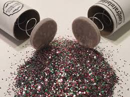 Obviously the most important aspect of a spring loaded glitter bomb is the glitter explosion. April Fools Day Prank Spring Loaded Glitter Bomb Glitter Bomb Homemade Glitter Glitter Diy