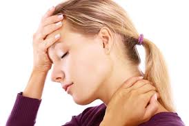 سردرد گردنی - کلینیک فیزیوتراپی آیتن - ارائه خدمات فیزیوتراپی در منزل و مطب