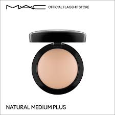 mac mineralize skinfinish natural